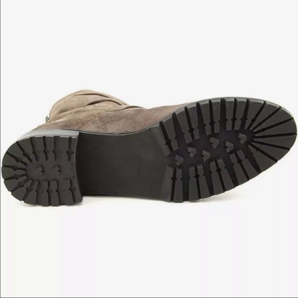 STUART WEITZMAN Jitterbug Suede Boot Seal 8 - Picture 4 of 16